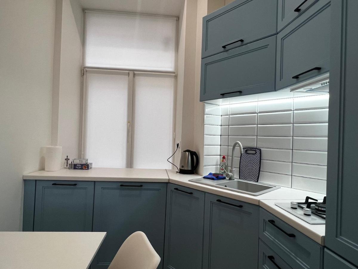 Apartment Lesya Kurbasa Lviv Exteriör bild