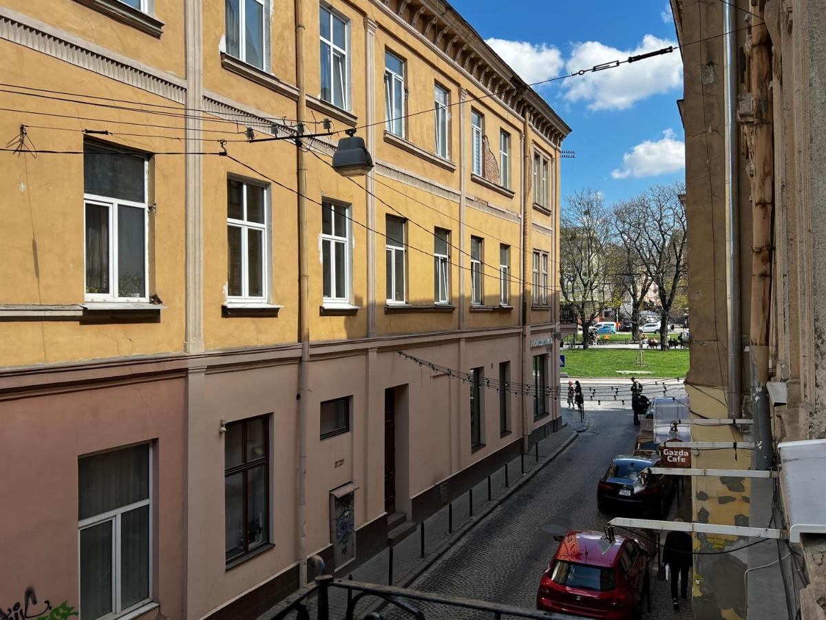 Apartment Lesya Kurbasa Lviv Exteriör bild