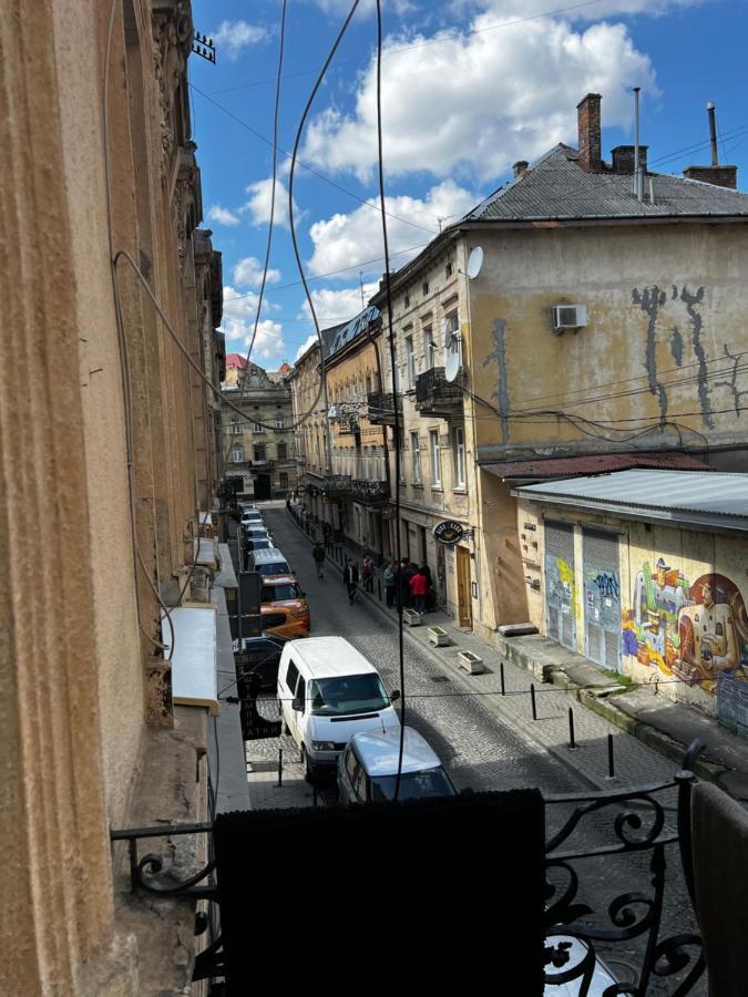 Apartment Lesya Kurbasa Lviv Exteriör bild