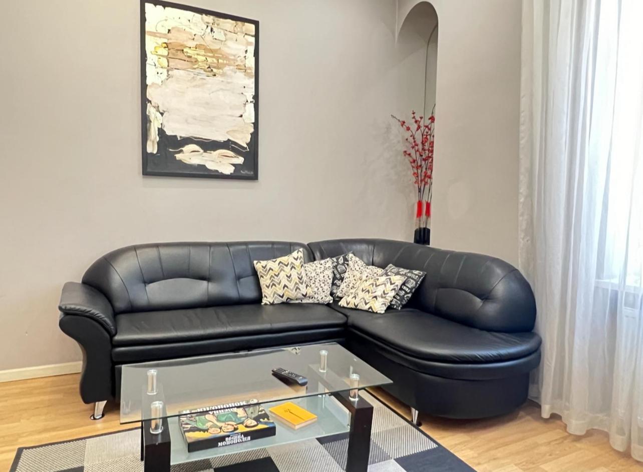 Apartment Lesya Kurbasa Lviv Exteriör bild